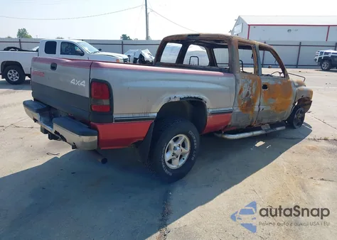 1997 Dodge Ram 1500 St из США, поврежденный, VIN 3B7HF13Z6VM593126